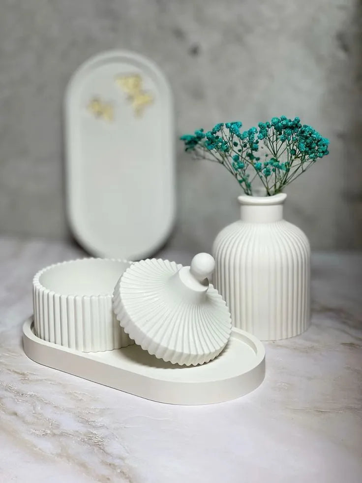 Set of 3 Home Decor – Jewelry Box, Mini Vase & Oval Tray